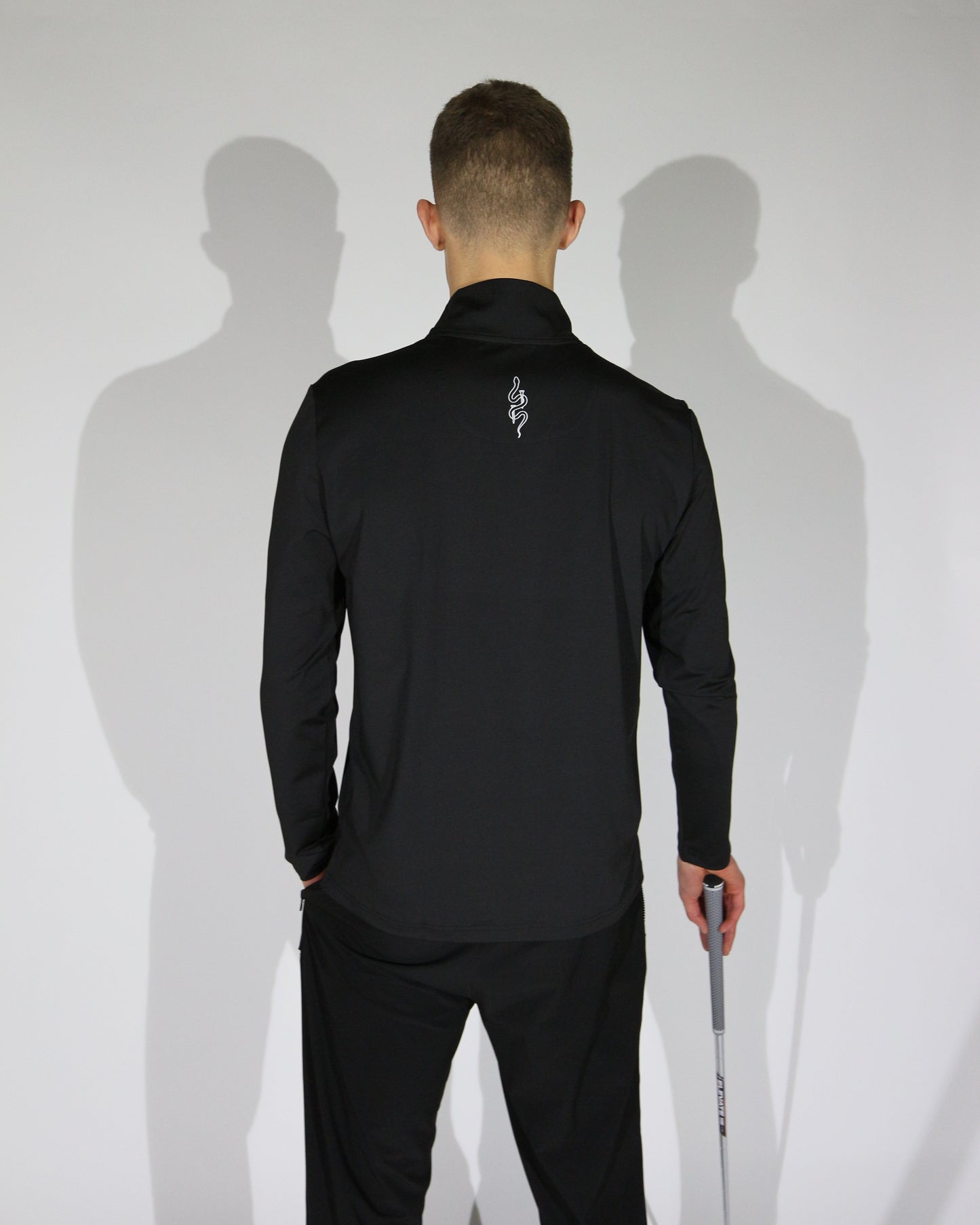 Svört BDE Golf peysa