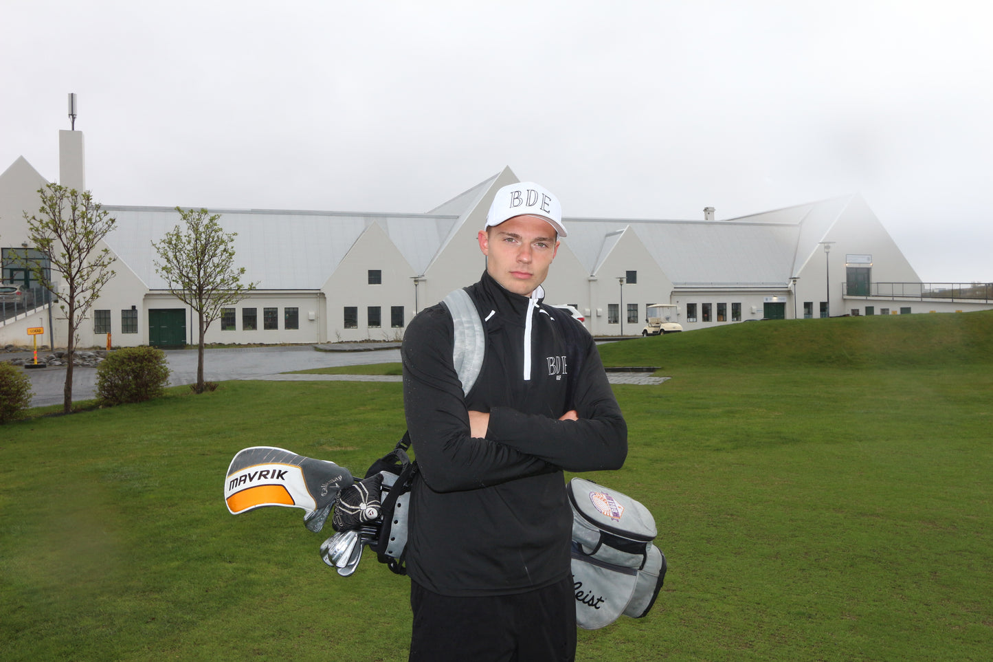 Hvít BDE Golf Derhúfa