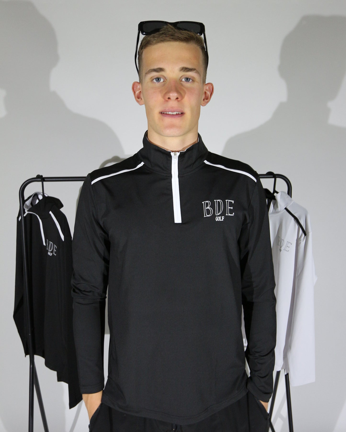 Svört BDE Golf peysa