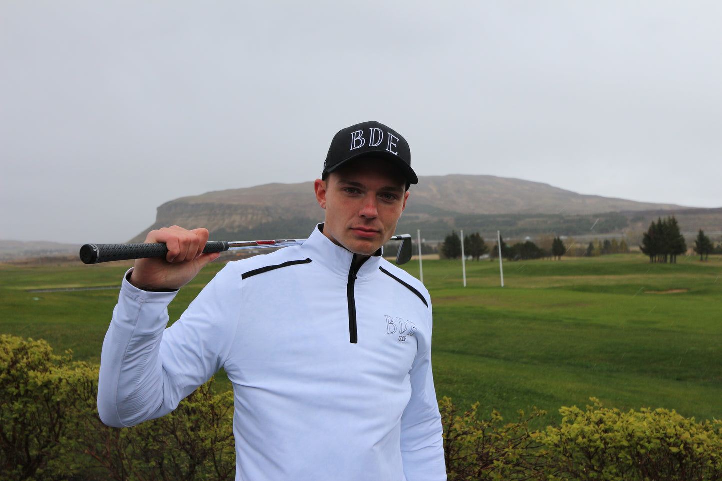 Svört BDE Golf Derhúfa