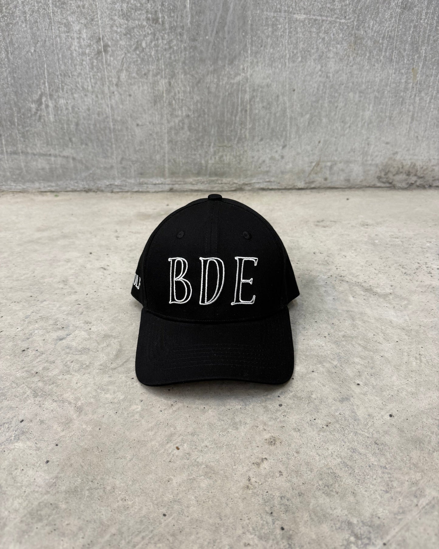 Svört BDE Golf Derhúfa