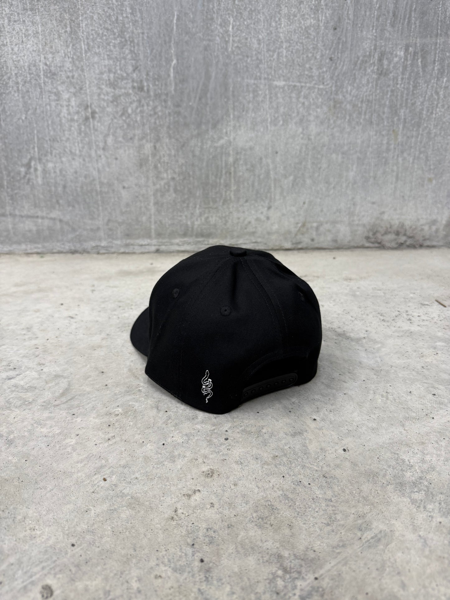 Svört BDE Golf Derhúfa